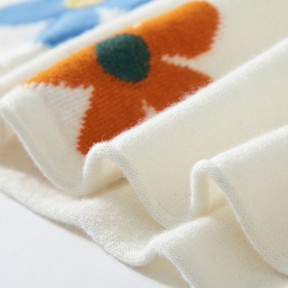 Light Luxury - Women's Embroidered Colorful Floral Cashmere Sweater - Picture 9 of 10